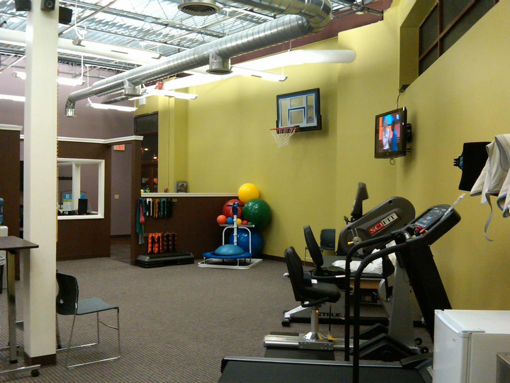 clifton office 2 from Mile Square Physical Therapy in Clifton, NJ 07014
